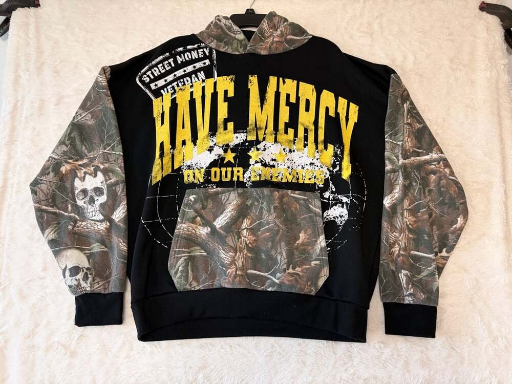 REASON NYC "Have Mercy" Camo Skull Graphic Hoodie L